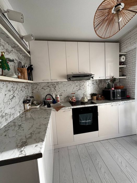 Продаю квартиру. Срочно недорого