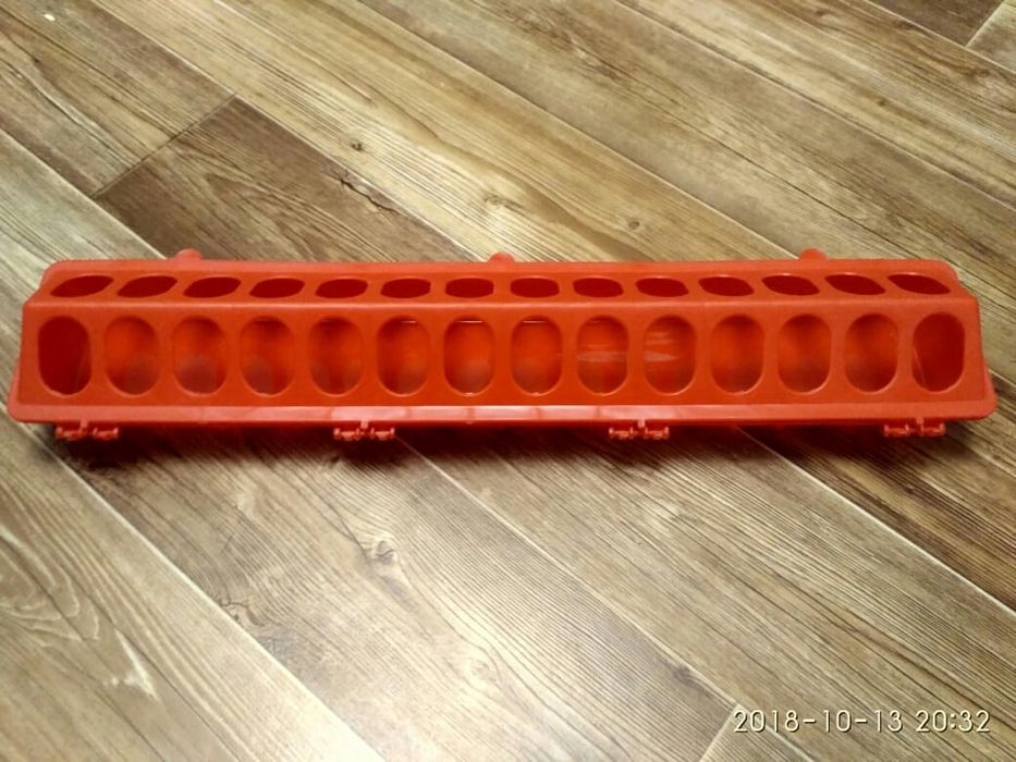 Кормушка  и поилка