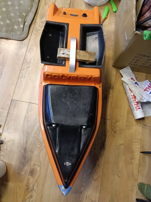 Vând Navămodel perfect funcțional Colibriy 2