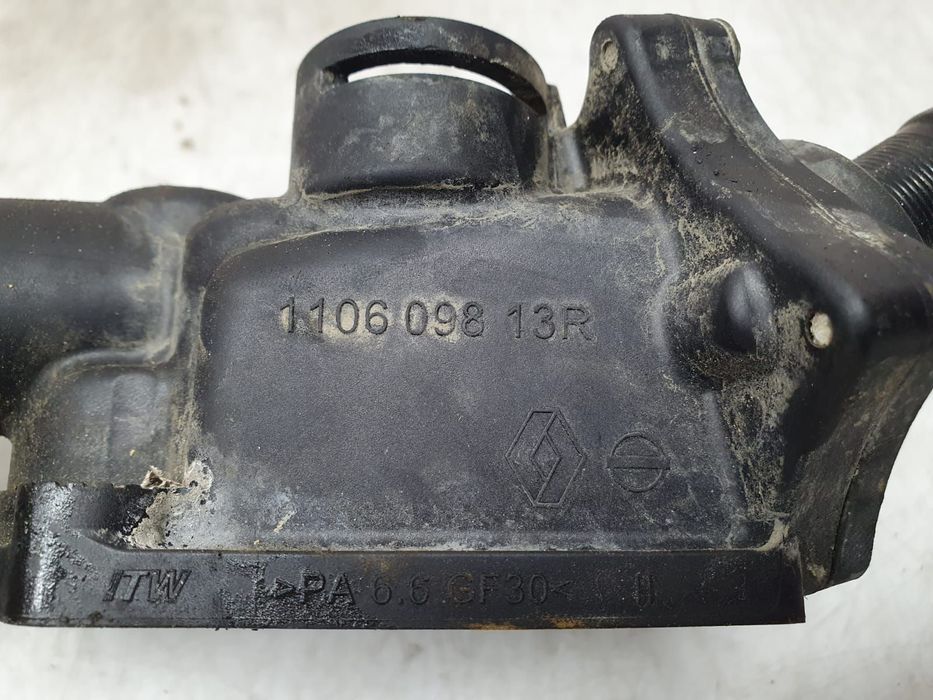 Carcasa termostat 110609813r Mercedes-Benz CLA-Class C117 [2013 - 201