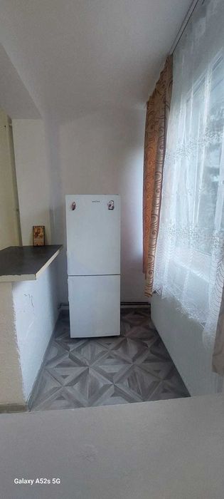 Garsoniera spatioasa, pozitie buna, zona Astra