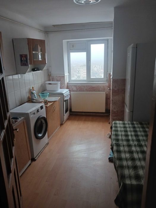 Apartament 2 camere decomandat de inchiriat