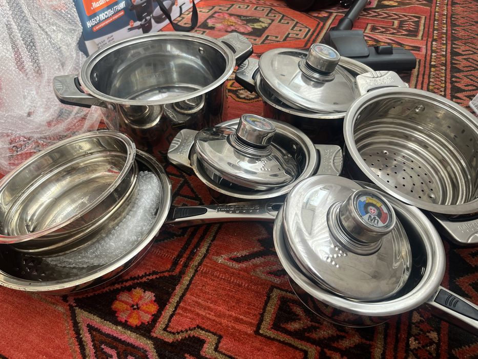 Набор кастрюлей сталь