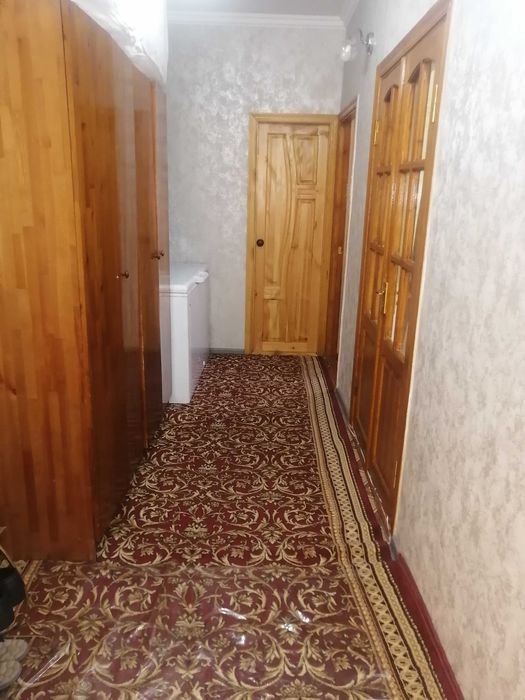 Продаётся 3 х комнатная квартира переделаная в 4х ком. в Сергели 8