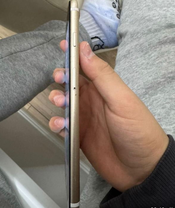 Айфон7+ хорошое состояние