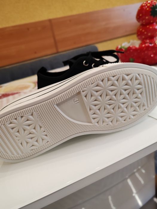 Дамски кецове, 40 р-р