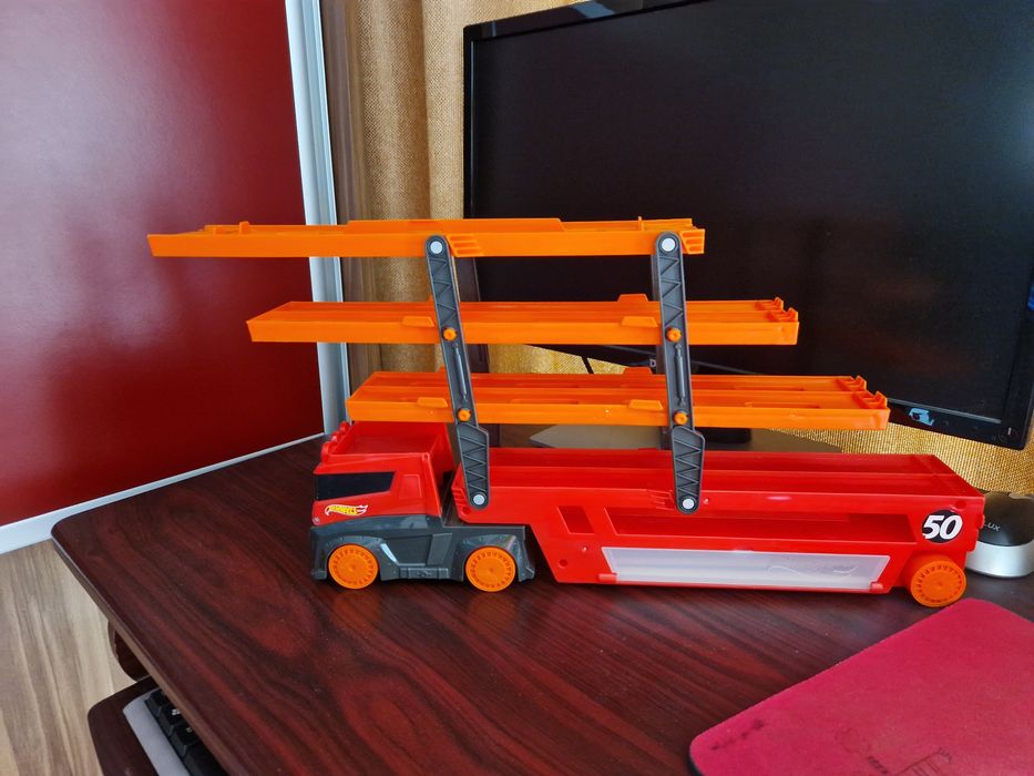 Vand camion hot wheels
