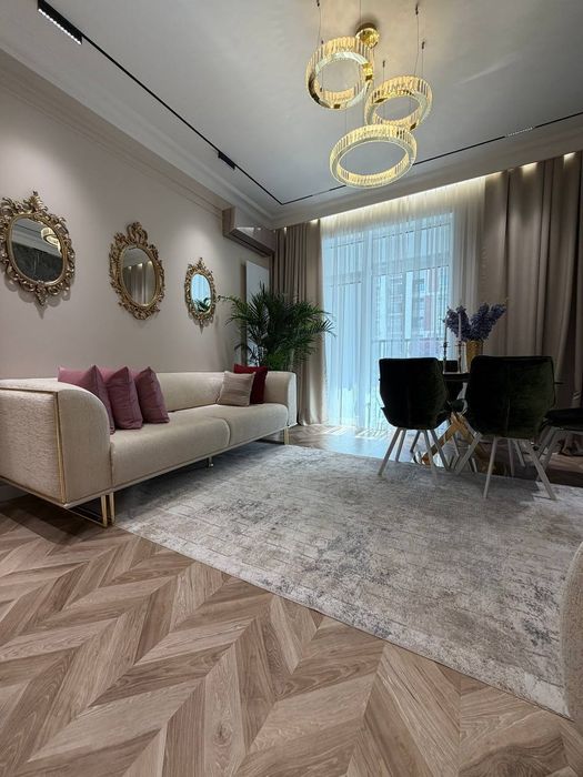 Продается 3х ком квартира, ЖК NRG Oybek, ор-р: ул Нукусская, 74м²