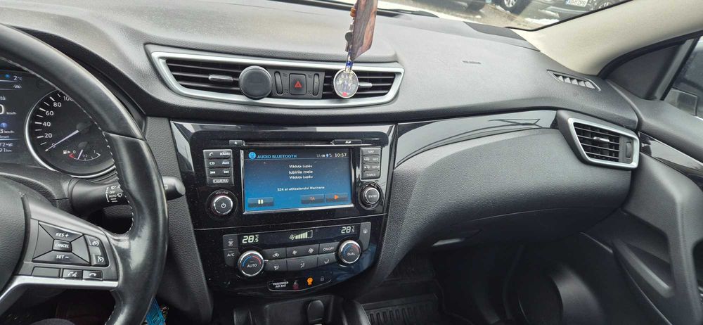 Nisaan Qashqai 1.5dci