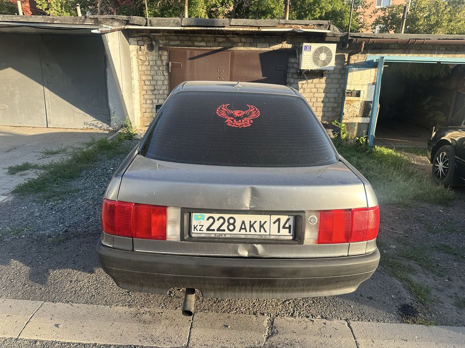 Продам Ауди 80б3 1990