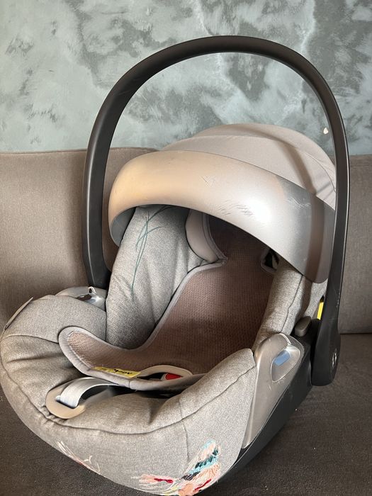 CYBEX Cloud Q Koi Silver おそれ Grey