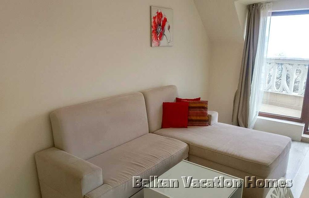 Продава се Двустаен апартамент в с. Аспарухово, Област Варна - 79 кв.м за 1020 €/кв.м - Снимка #3