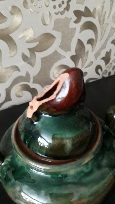 Продам керамическую вазу