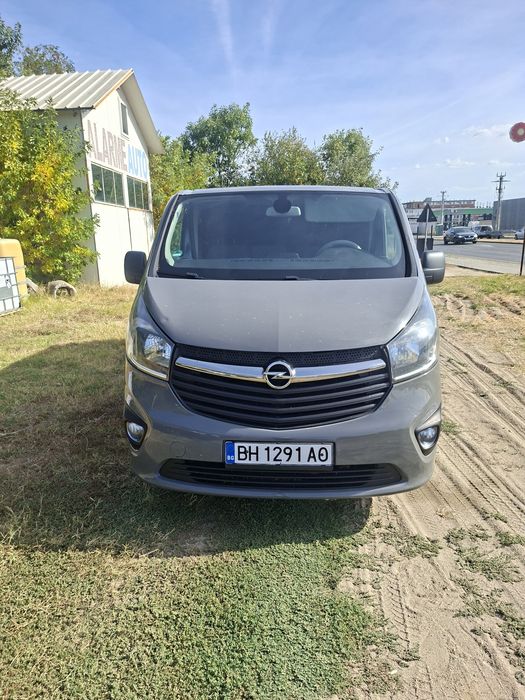 Opel vivaro 8+1 varianta lunga