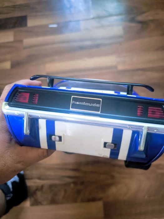 RARITATE! Boxă Portabilă GIGANT Retro Muscle Car (46 cm) - De Colecție
