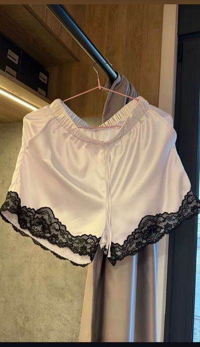 Дамска сатенена пижама Milfy