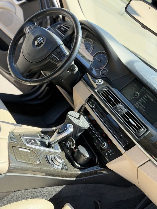 BMW Seria 5 2010 — imagine 4