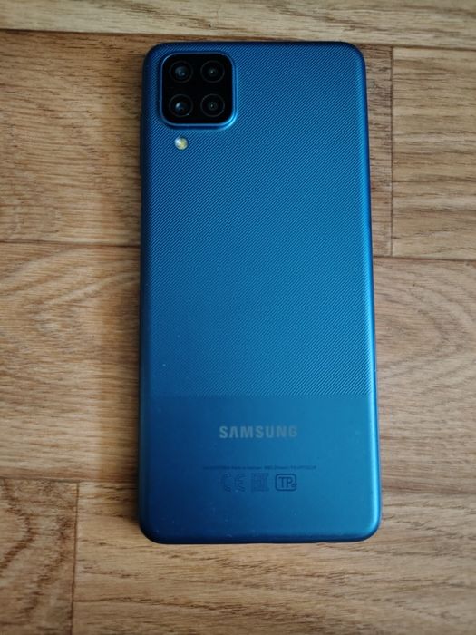 Самсунг А12 4/64Гб