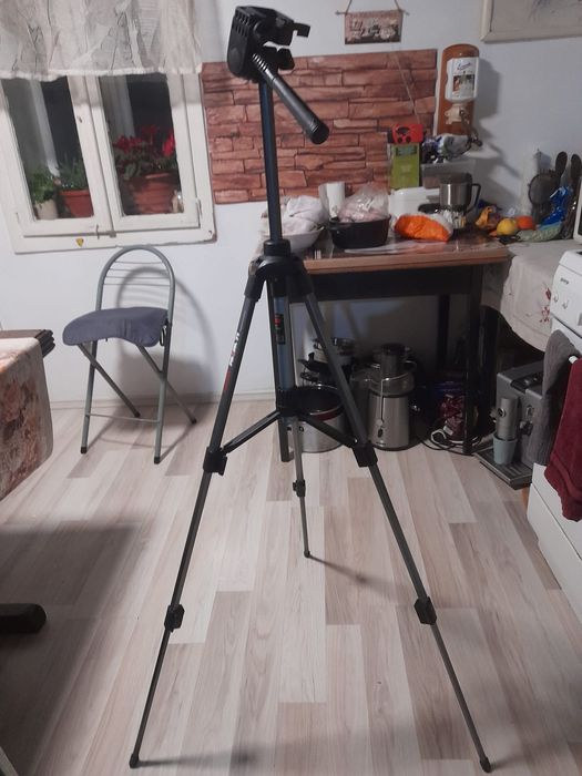 Trepied import Germania