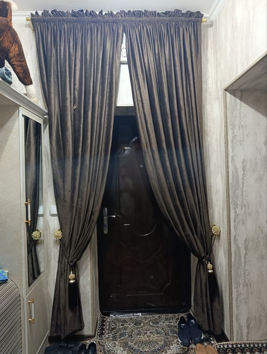 Гулистон шаҳар, дом сотилади