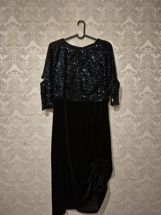 Продаю вечернее платье