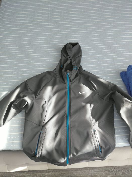 Geaca Nike Tech L