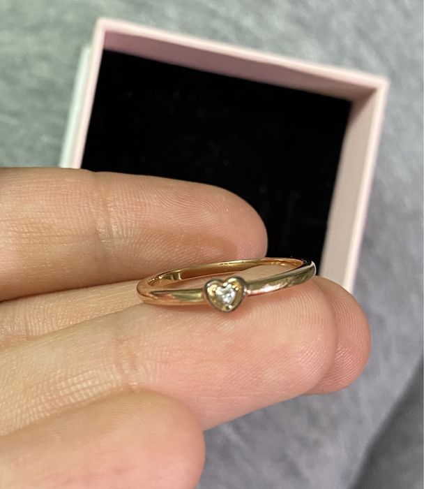 Кольцо Pandora “Сверкающее сердце”