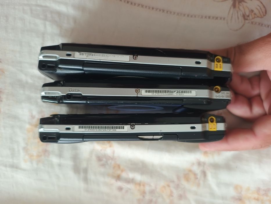 Lot 3 buc Sony PSP