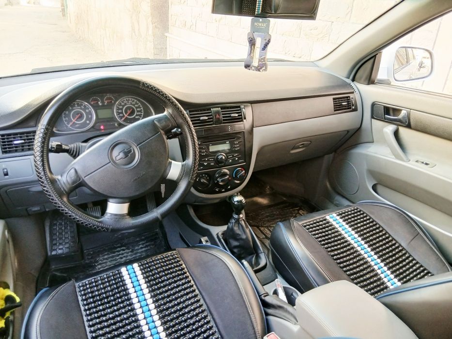 Шевролет жентра сотилади