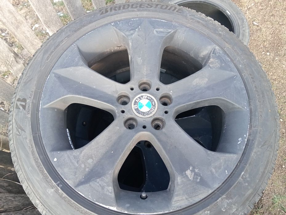 Vând jante cu cauciucuri BMW X5