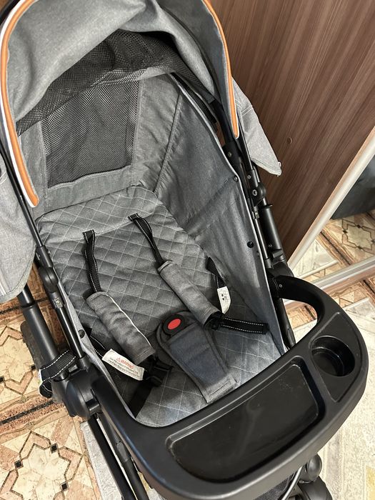 Продам детскую коляску