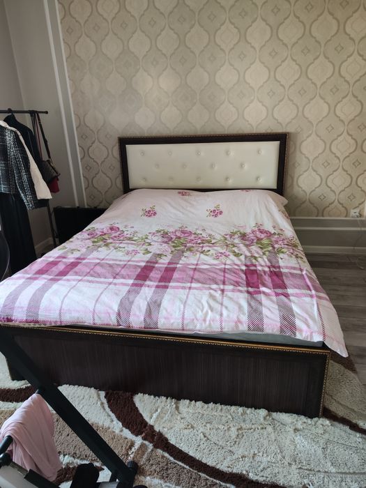 Спальный гарнитур от embowood