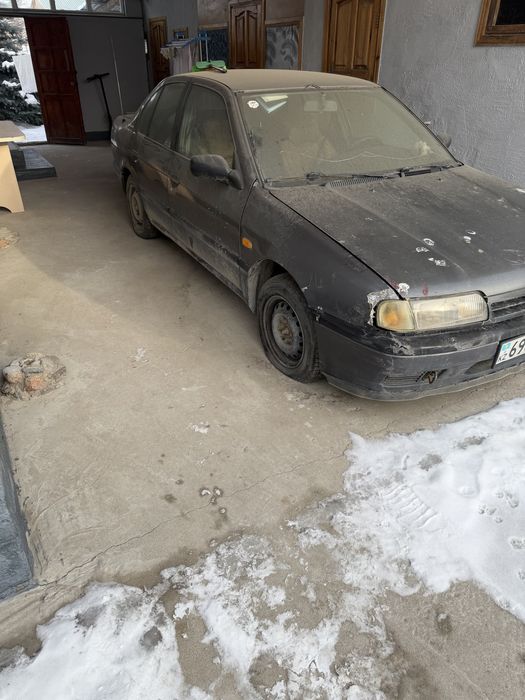 Машина ниссан премьера