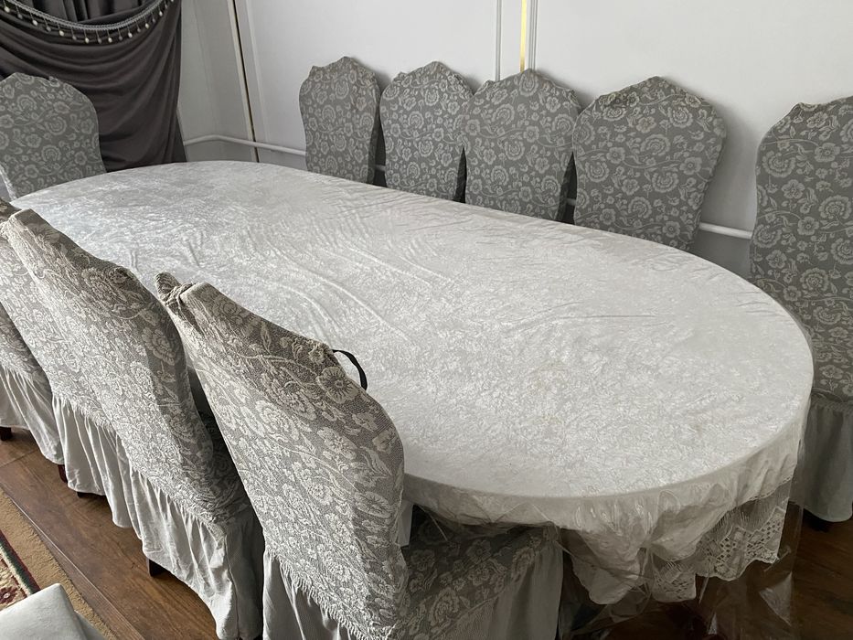 Продам стол со стульями