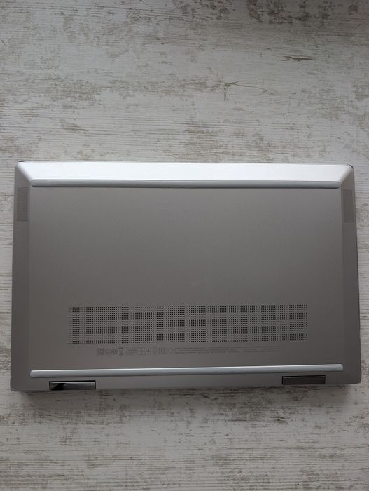 Лаптоп HP Pavilion x360, 14" FHD, i5 11th Gen, 8GB RAM