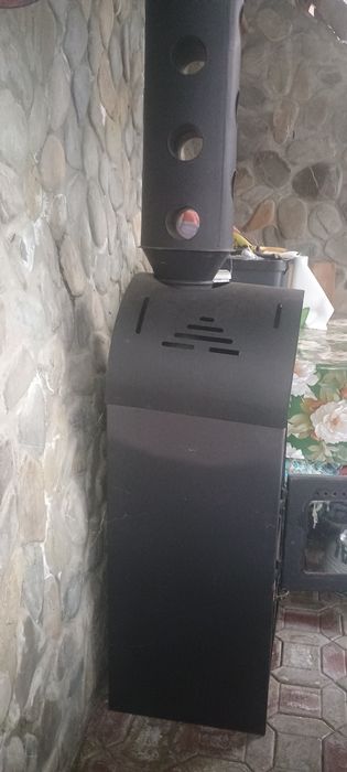 Sobă pe lemne șemineu