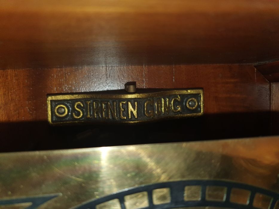 Часы антиквариат