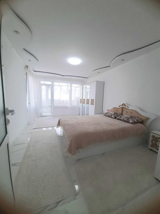 Продава се Тристаен апартамент в Търговище, Център - 79 кв.м за 820 €/кв.м - Снимка #1