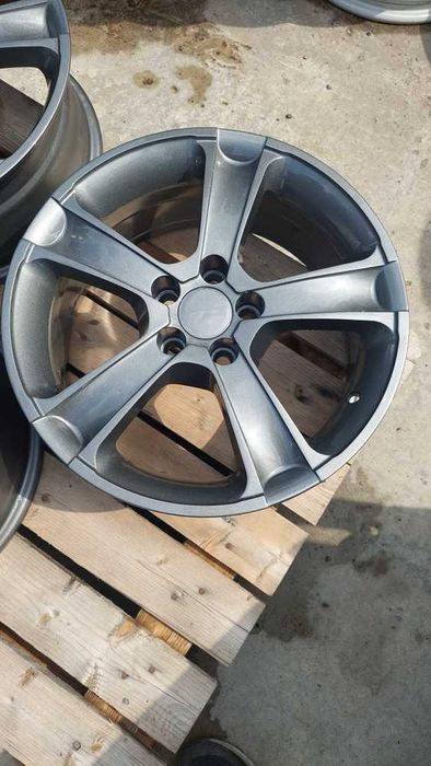 Jante Toyota 5x100 7.0x16 et 38