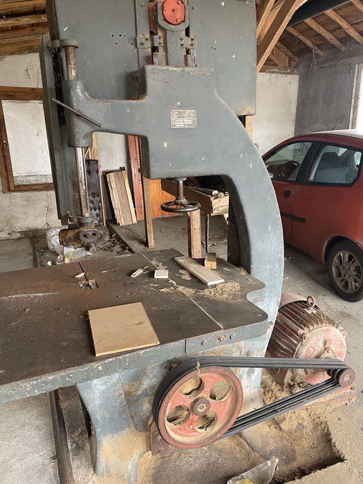 Банциг за дърво