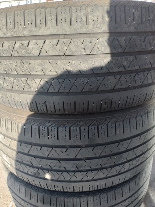 Продам летнию резину R20