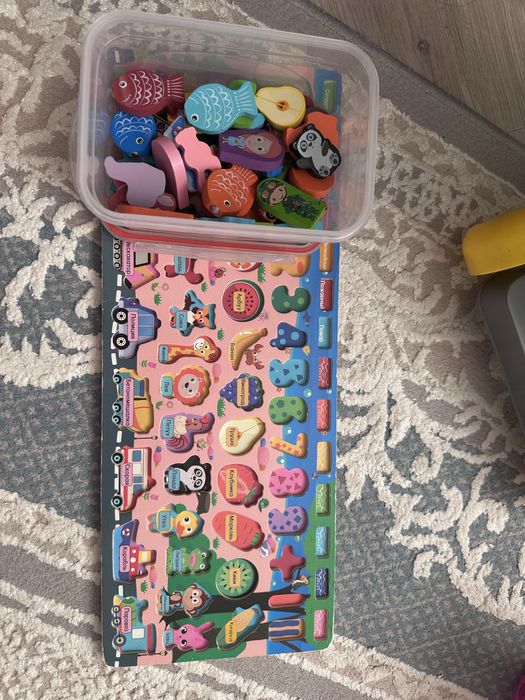 Ойыншықтар сатылады