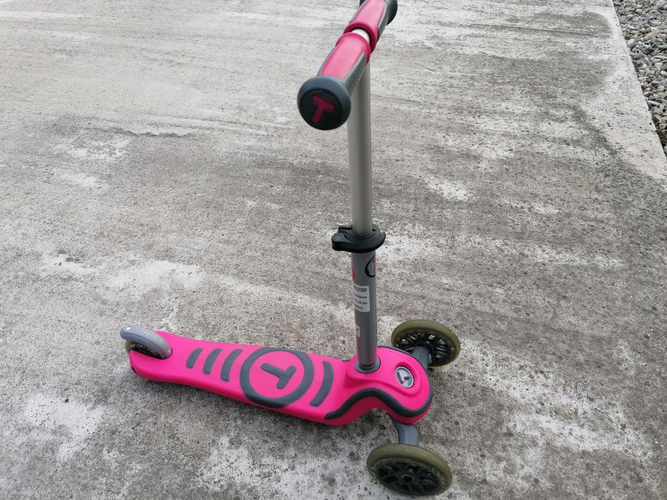 Tricicleta Smartrike 3 în 1