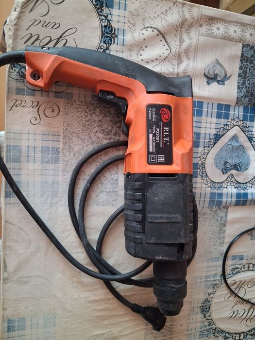 Перфоратор ,дрель,Перфоратор