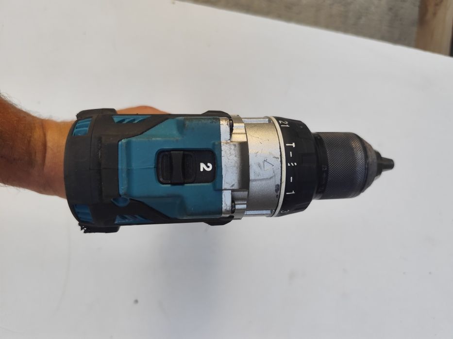 Безчетков акумулаторен винтоверт Макита Makita DHP 492