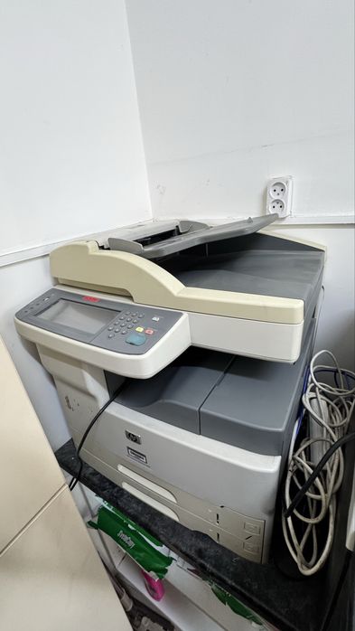 Принтер hp(Hewlett-Packard )