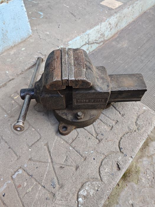 Продам тиский сделнный в СССР