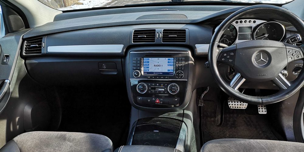 НА части R Class 350 4matic бензин 272 на 150k км 6 места панорама