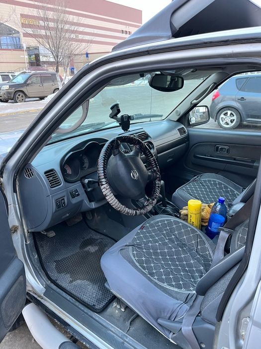 Продам рамный джип Американец