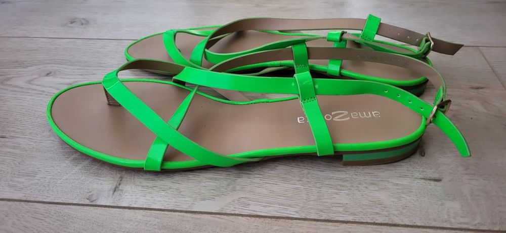 Шлепанцы Betsy 37